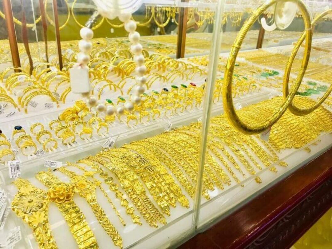 Vàng 610 có giá trị cao hơn vàng 14K, thấp hơn vàng 15K