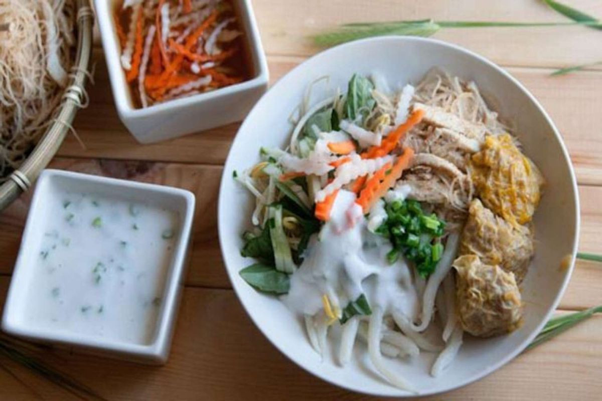 Bánh tằm bì Tân Châu