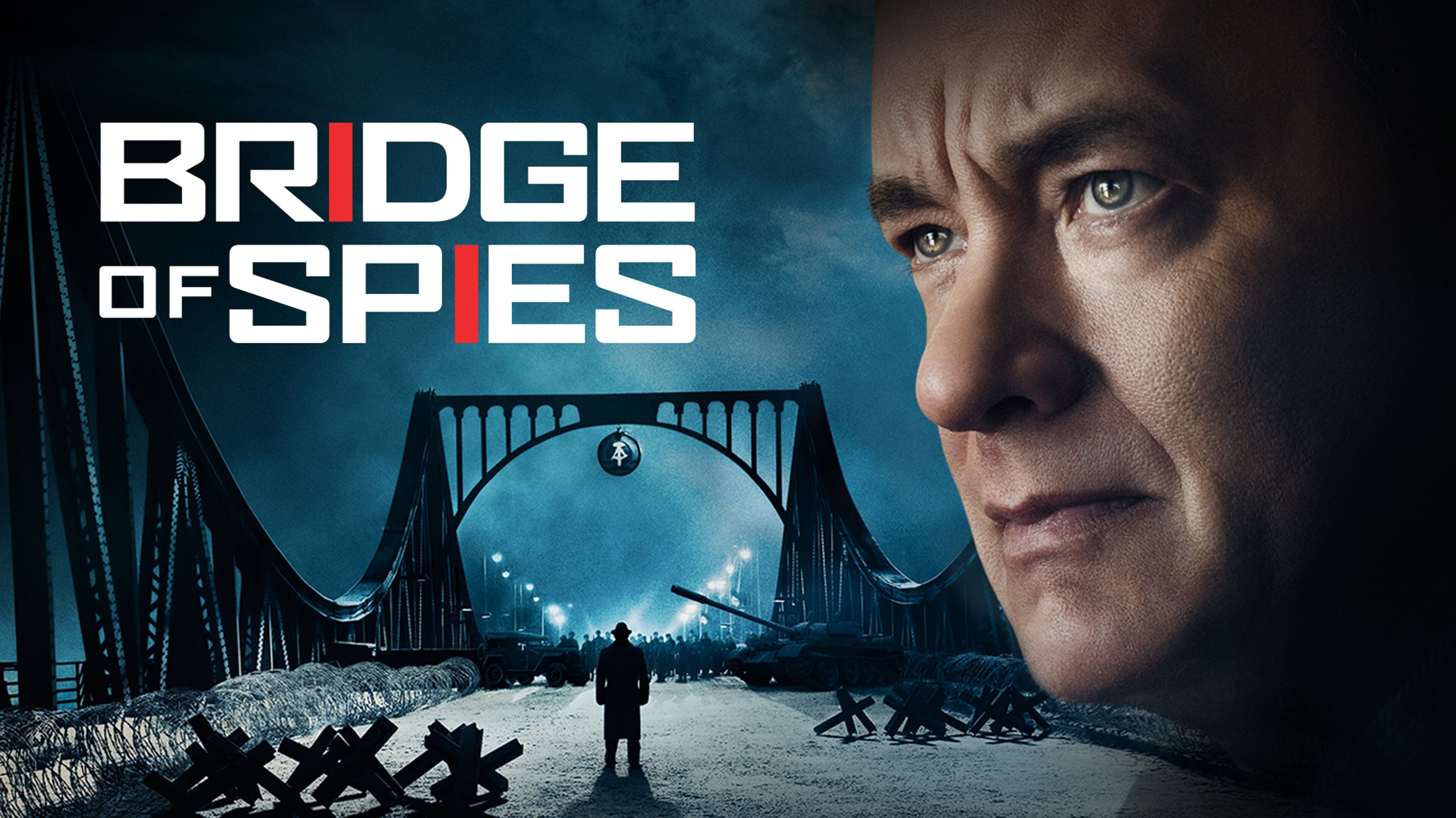 Tom Hanks vào vai luật sư James Donovan trong bộ phim Bridge Of Spies