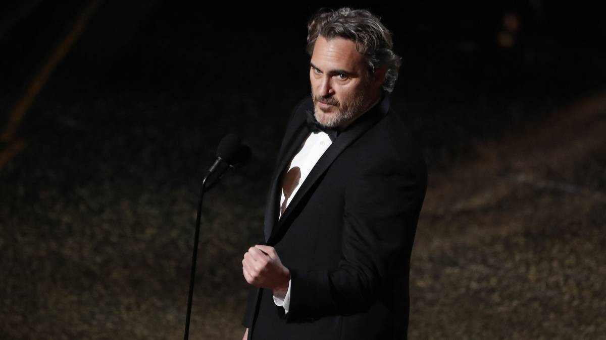 Joaquin Phoenix với vai chính trong phim Joker đã vinh dự nhận giải Oscar cho nam diễn viên chính xuất sắc nhất 2020