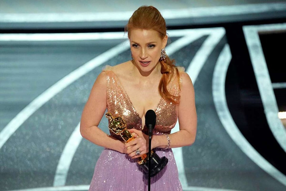 Jessica Chastain giành giải Oscar cho nữ diễn viên chính xuất sắc nhất năm 2022