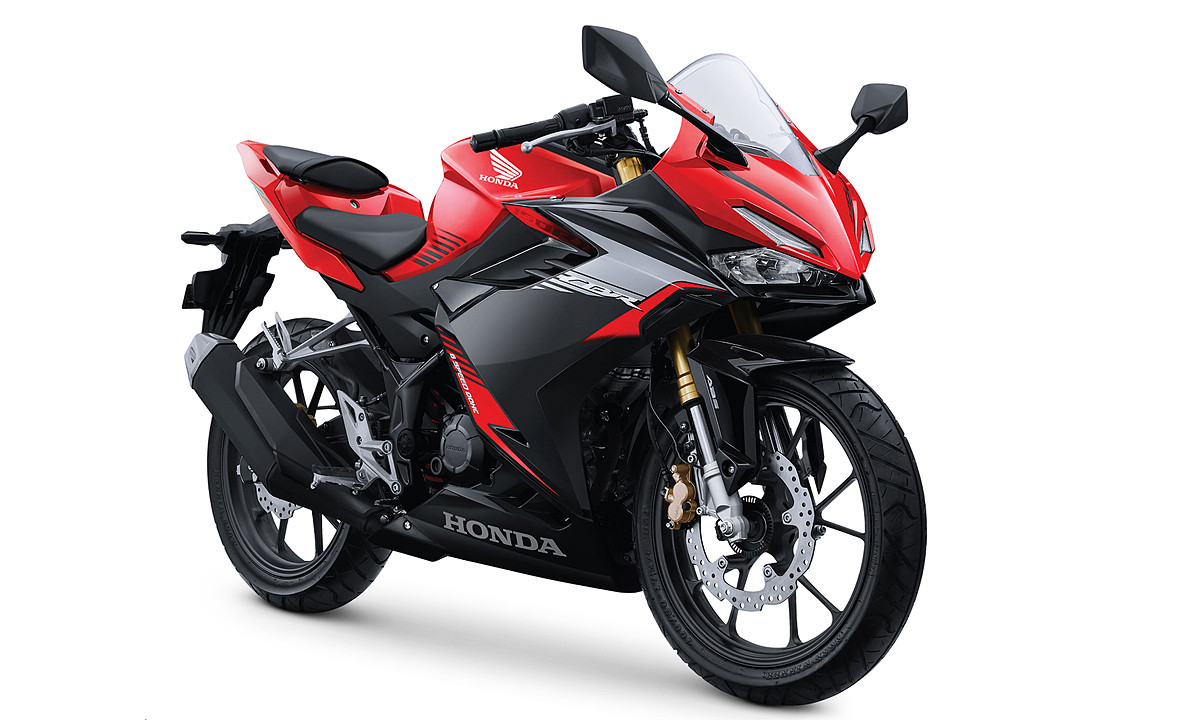 Honda CBR150R có giá bán là 72.9000.000 VNĐ