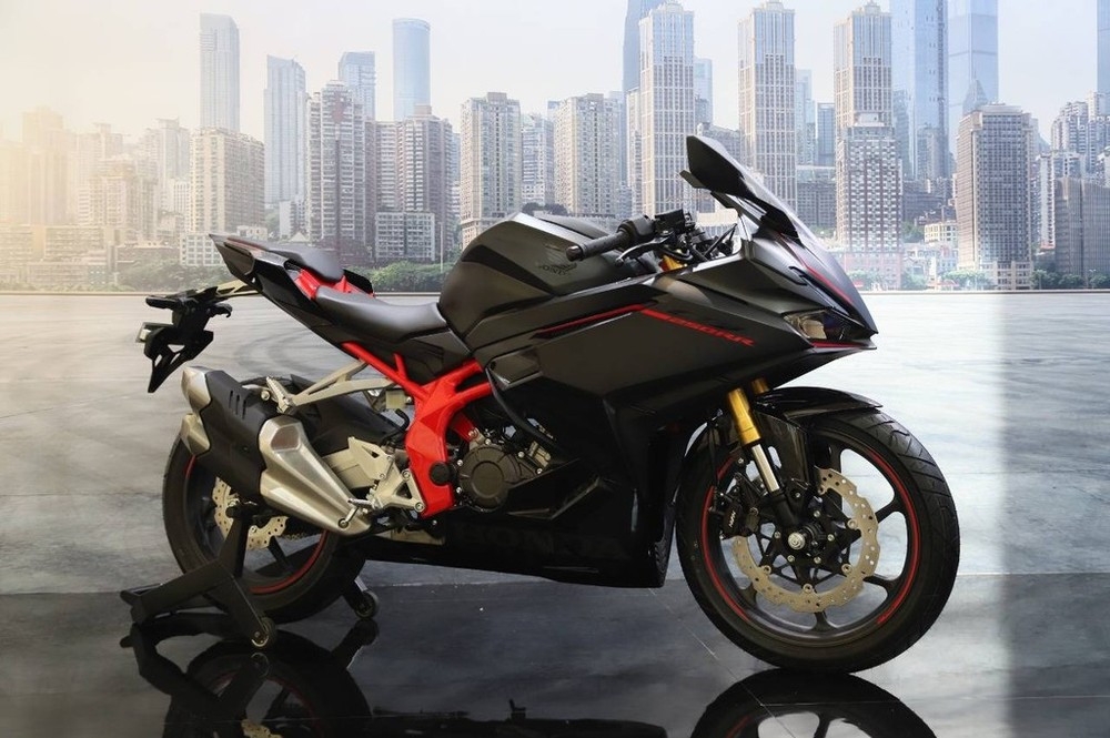 CBR250RR là chiếc mô tô điển hình nhất của dòng Sportbike trong phân khúc 250cc