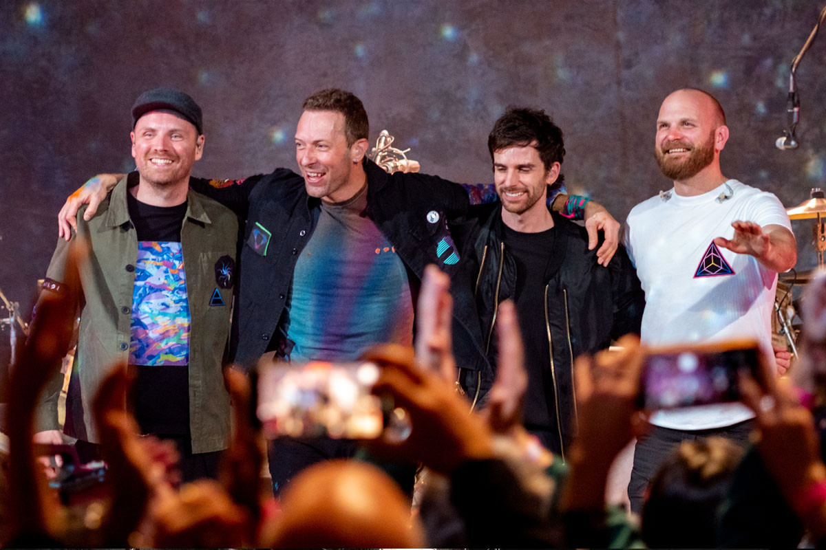 Coldplay là nhóm nhạc hàng đầu của Anh rất được yêu thích