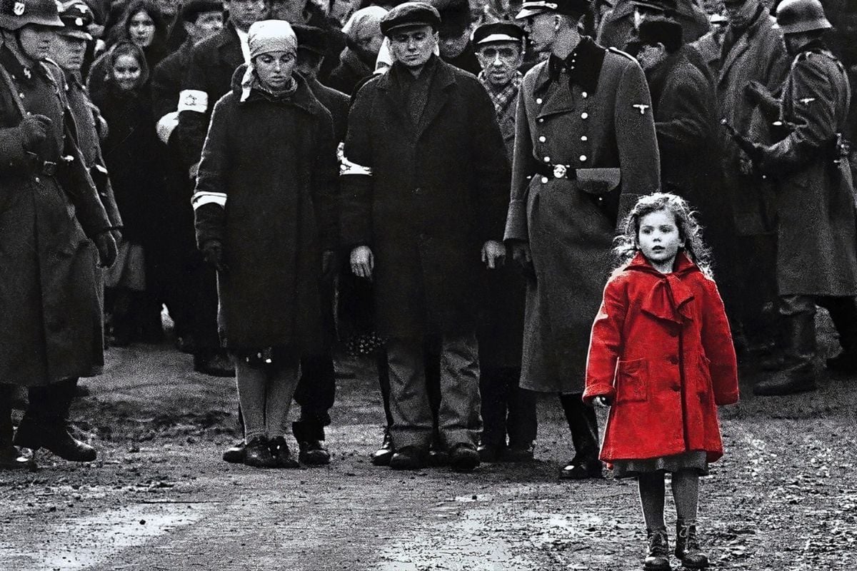 Bộ phim xoay quanh quá trình giải cứu người Do Thái của Schindler trong thế chiến thứ II