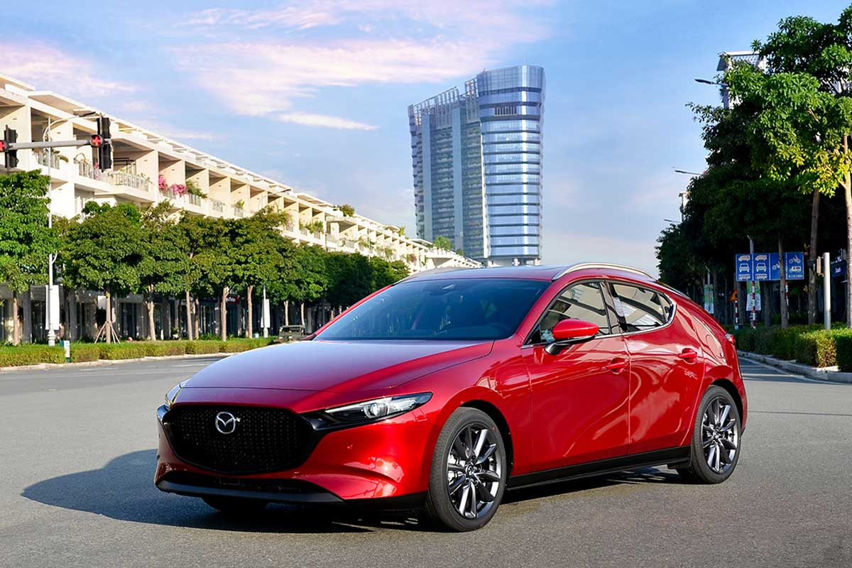 Khoảng 579.000.000 đến 739.000.000 VNĐ là đáp án thích hợp nhất cho Mazda 3 giá bao nhiêu