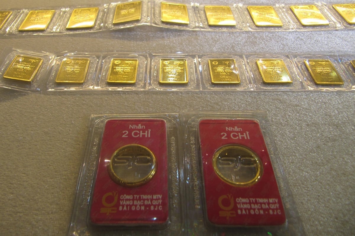 Giá vàng hôm nay ngày 24/5 tại thị trường Việt Nam tiếp tục lao dốc không phanh khi vàng miếng SJC giảm còn 89,5 triệu đồng/lượng