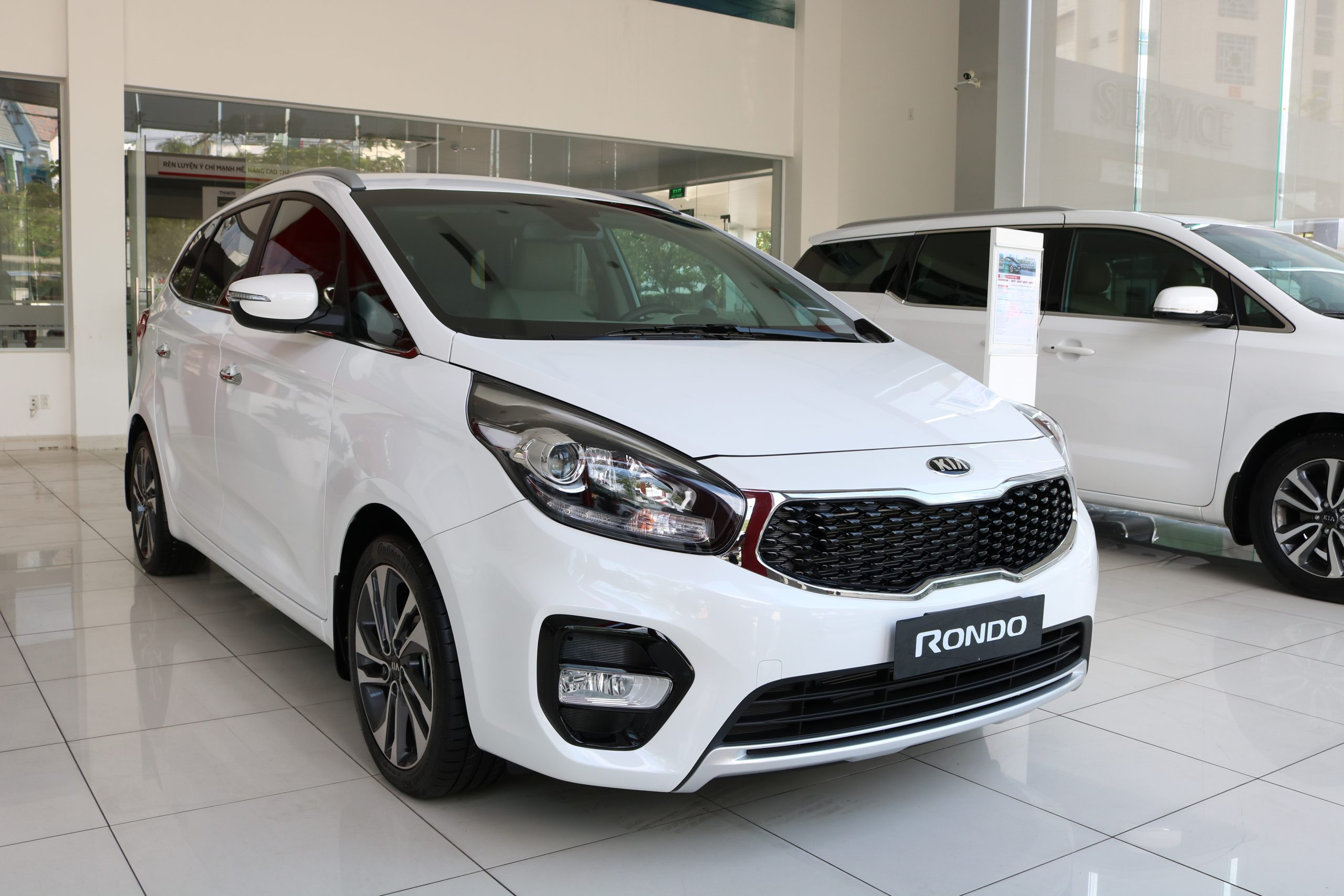 Ngoại hình của KIA Rondo chưa được nâng cấp nhiều so với các mẫu khác