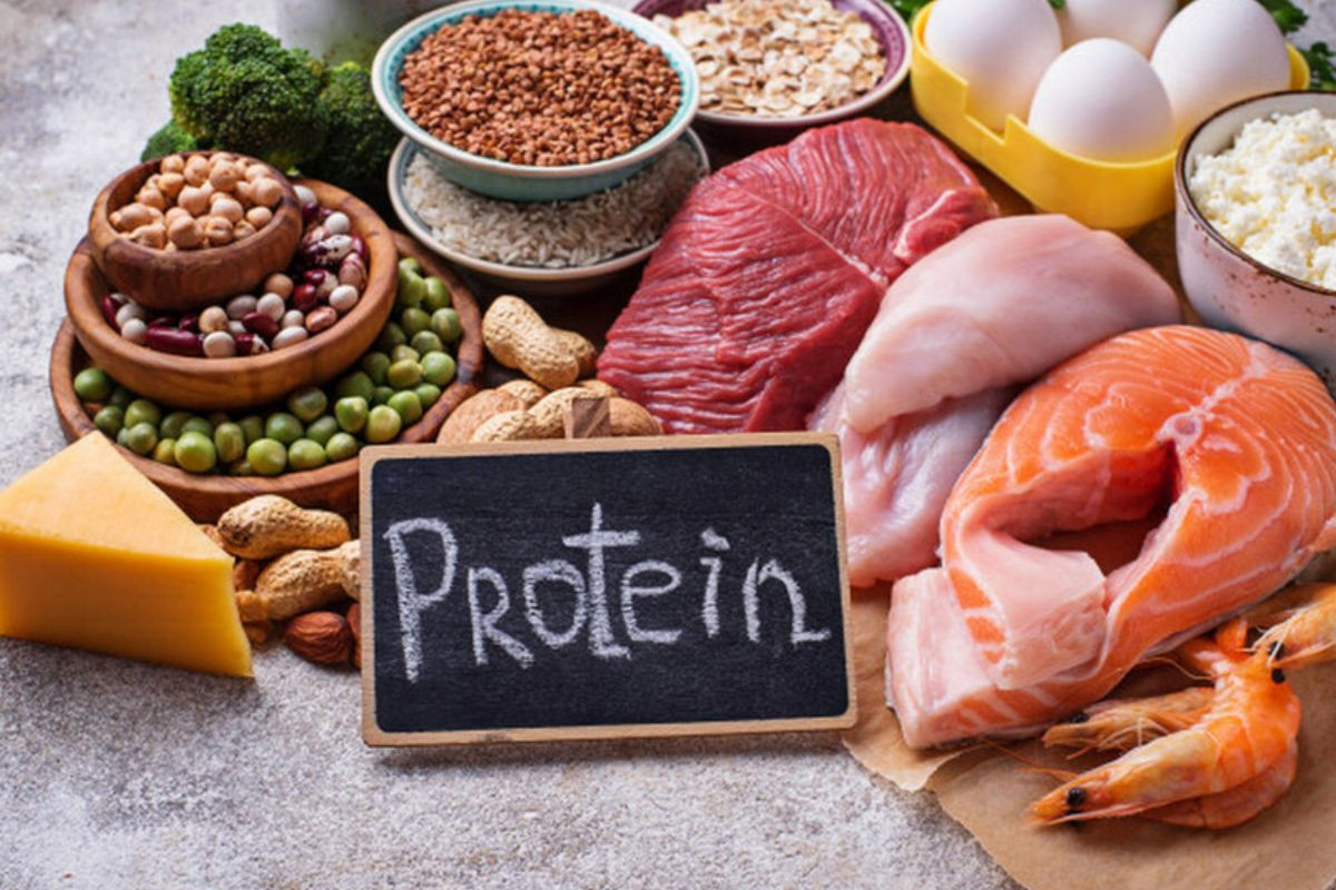 Bổ sung thực phẩm giàu protein là cách tăng cân cho người gầy khó hấp thụ hiệu quả và an toàn