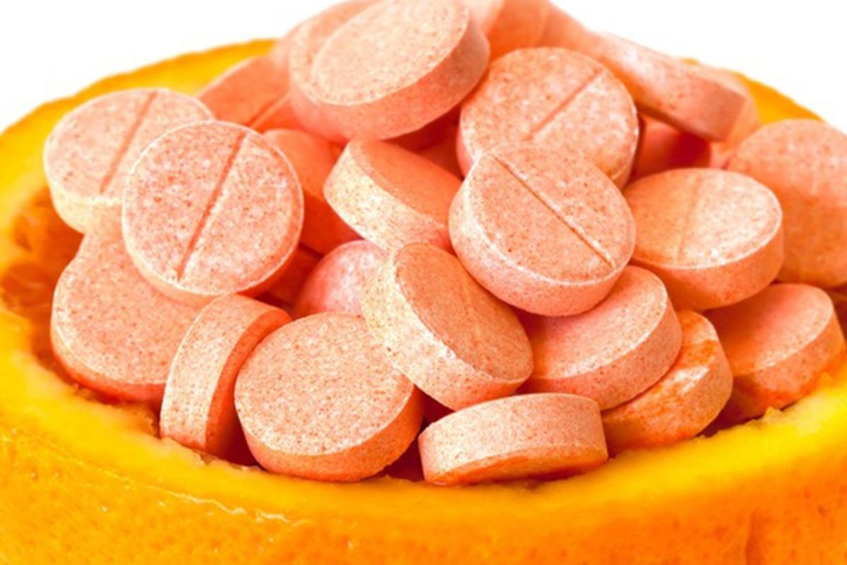 C sủi chứa hàm lượng vitamin C cao giúp làm mềm xương cá và đẩy xương cá xuống dạ dày nhanh chóng