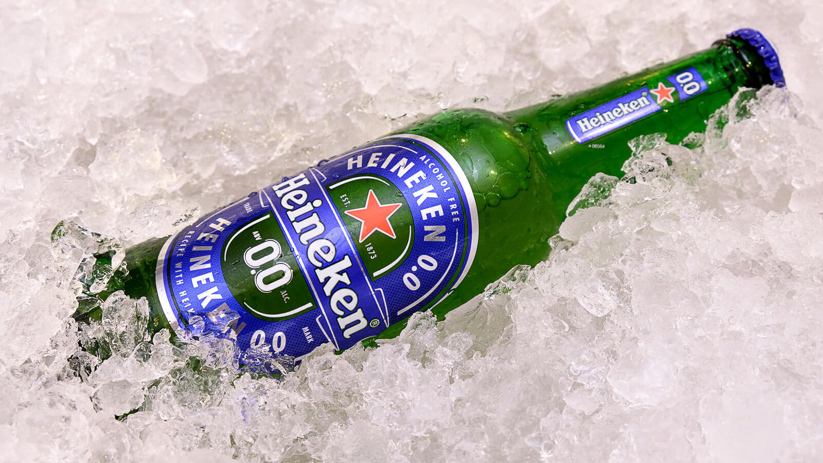 Tìm hiểu uống bia Heineken 0.0 có bị phạt không giúp bạn tránh được rủi ro bị thu hồi giấy phép lái xe và bị phạt tiền