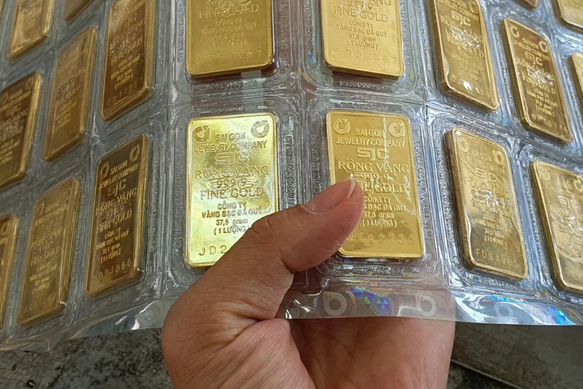 Giá vàng hôm nay ngày 4/6: Vàng tại thị trường quốc tế tiếp tục giảm mạnh