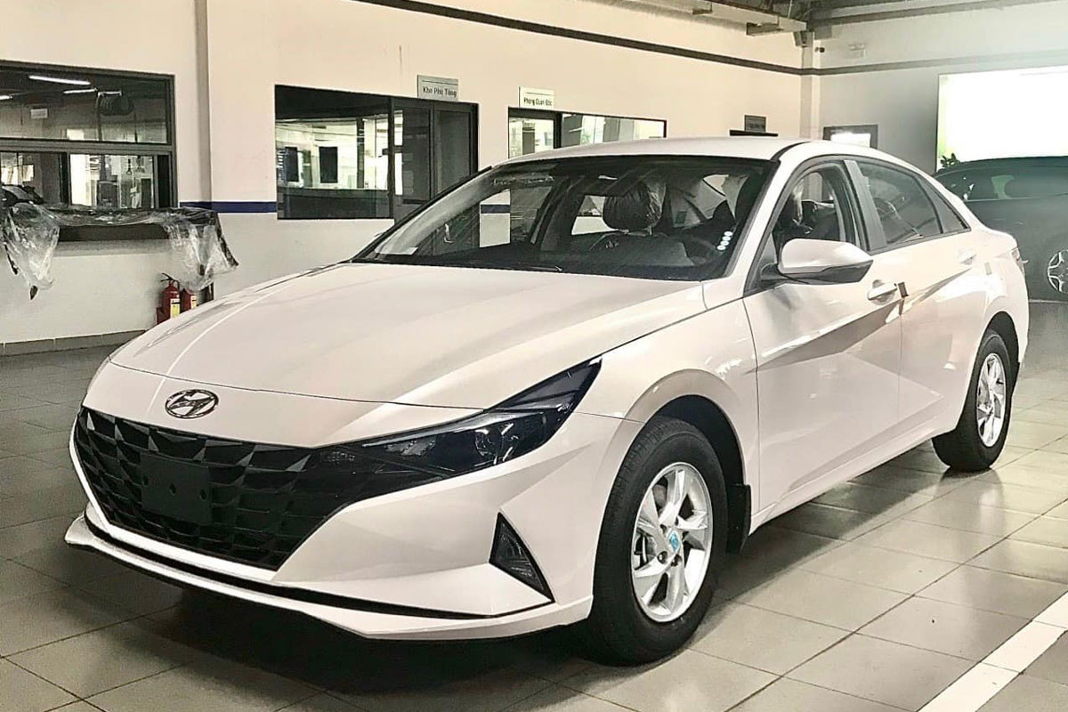 Hyundai Elantra 2023 với bản nâng cấp vô cùng đẹp mắt, tinh tế