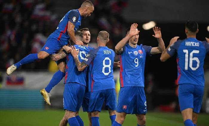 Đội hình ra sân Slovakia vs Ukraine tại EURO 2024 hứa hẹn sẽ mang đến những pha tấn công nảy lửa